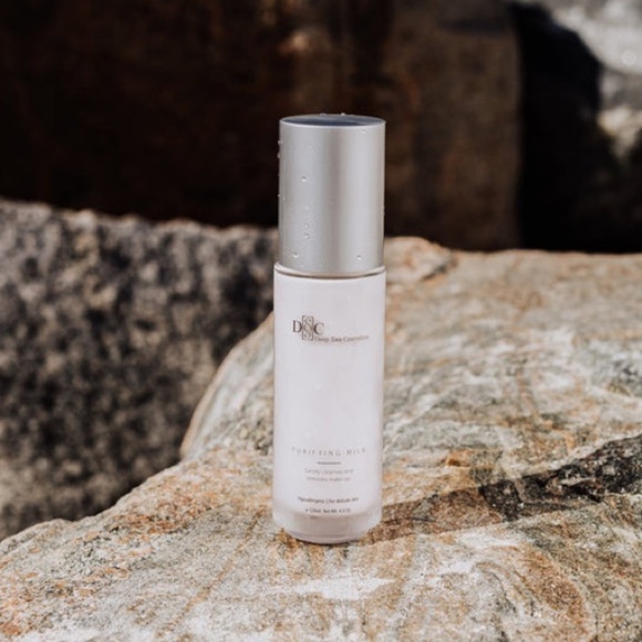 Deep Sea Cosmetics Purifying Milk Makeup Remover/Cleanser for Delicate Skin NEW - Picture 2 of 13
